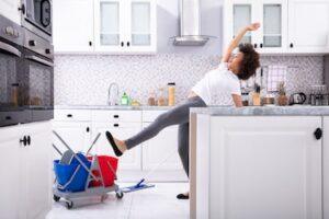 When a Homeowner is At-Fault for a Slip & Fall in Missouri & Kansas, a Lawsuit Is Not Always Necessary