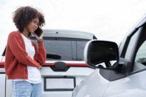 ¿Qué pasa si alguien más está conduciendo mi coche y tiene un accidente?